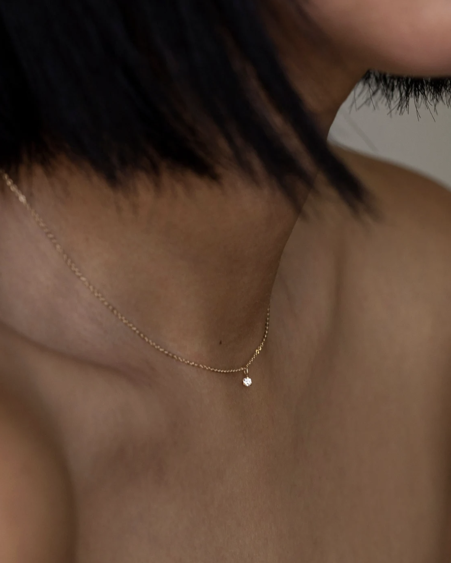 dainty diamond necklace