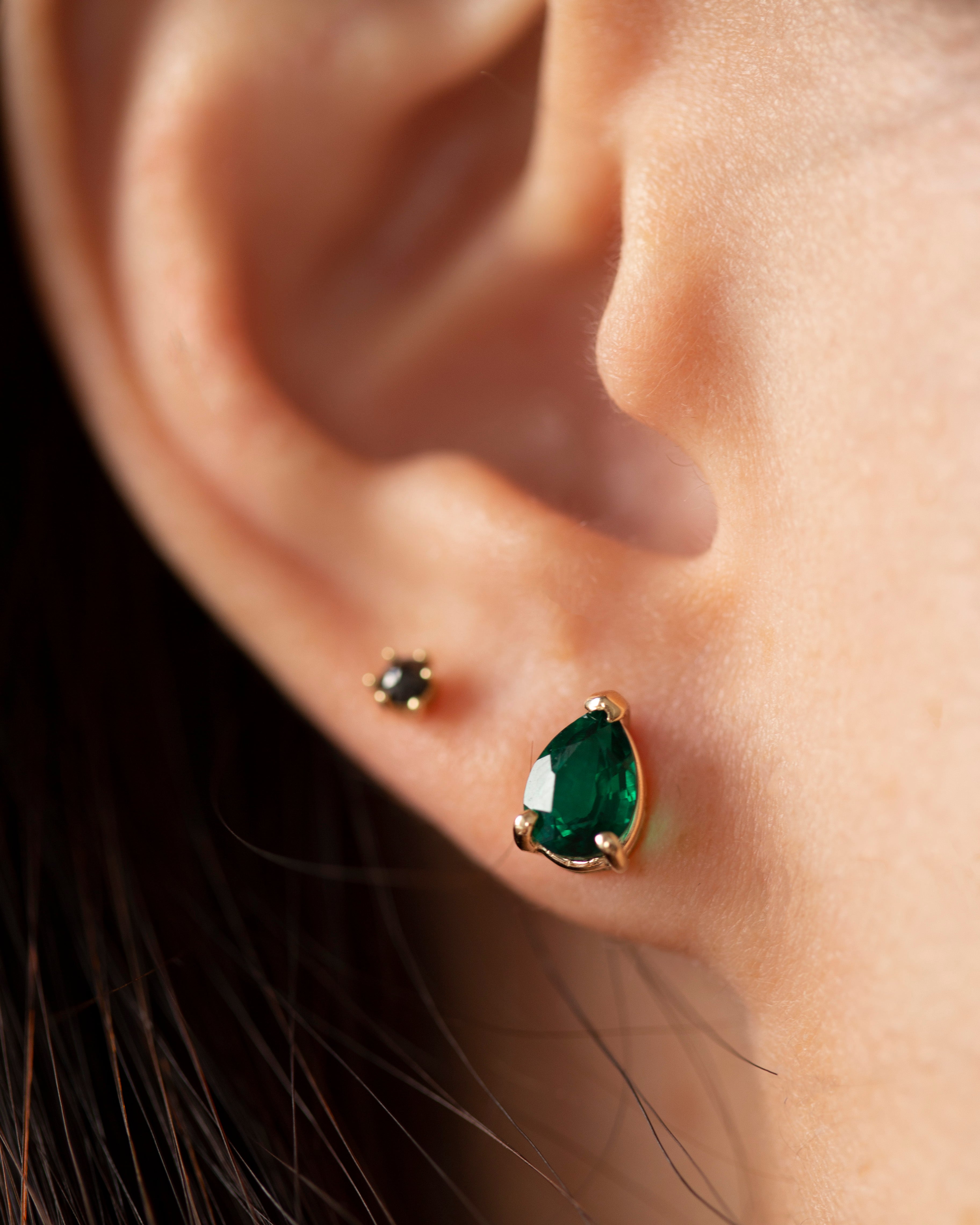 prettiest green earring