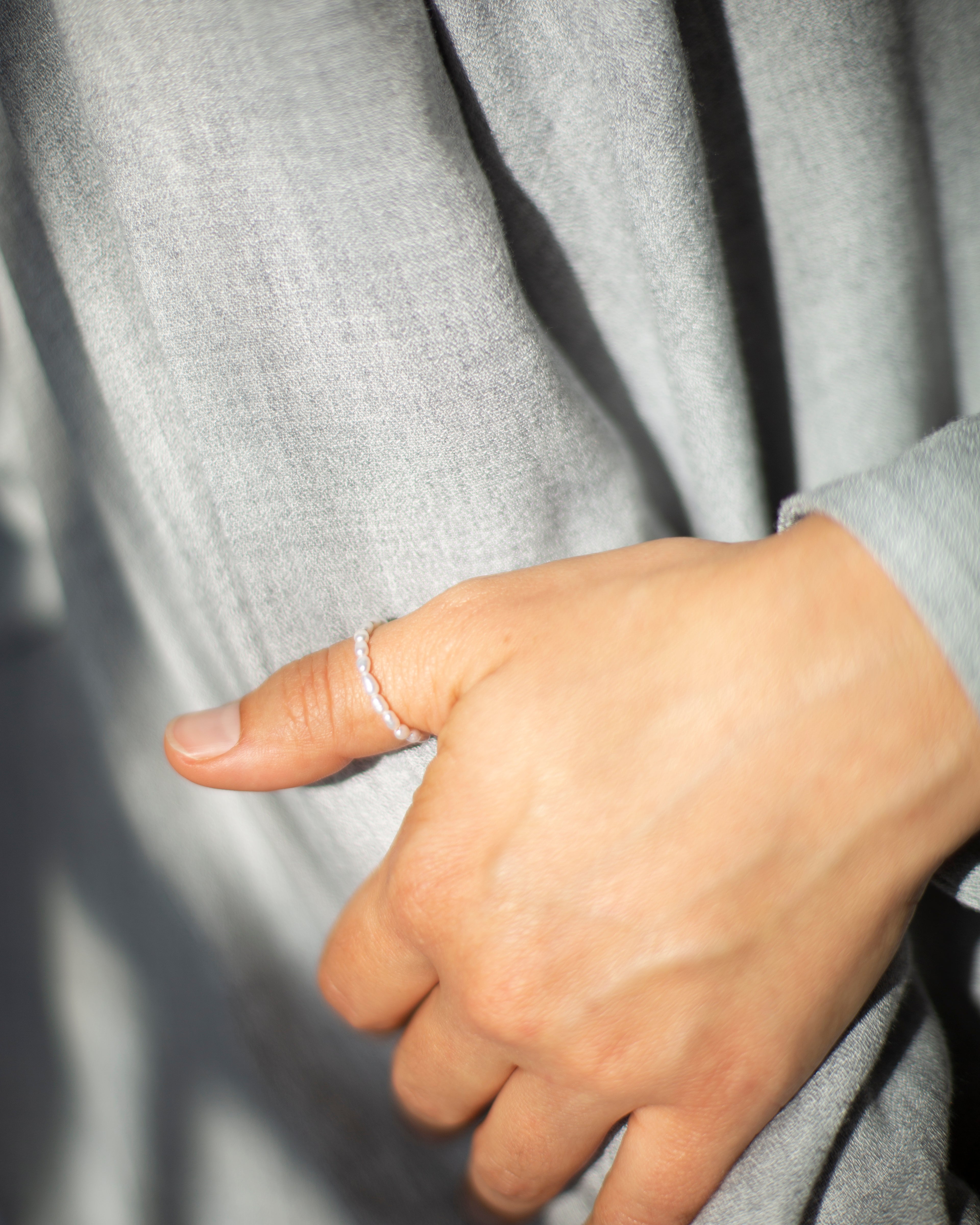 Baby Lotus Pearl Ring
Made with mini rice shape fresh water pearls and gold filled bead on a
comfy stretchy elastic band. Baby lotus pearl ring will be the perfect addition to your ring stack!