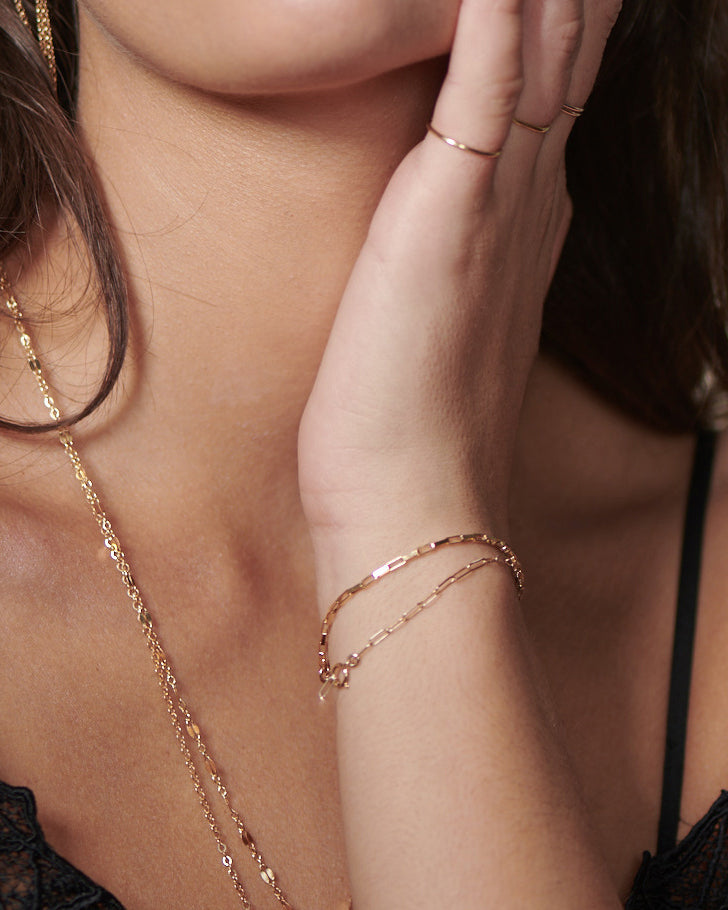 Pretty Everyday bracelet
Perfect for Stacking; Layering or even alone. Venetian box chain bracelet