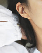 gold earrings